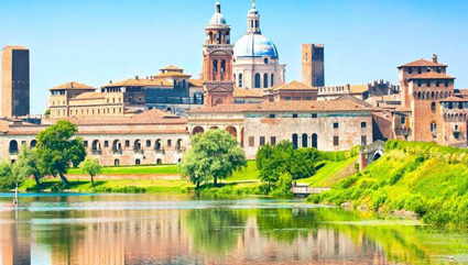 Prenota un hotel a Mantova, il fiume Mincio a Mantova
