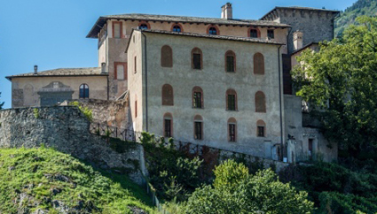 Castel Masegra. prenotazione hotel a Sondrio
