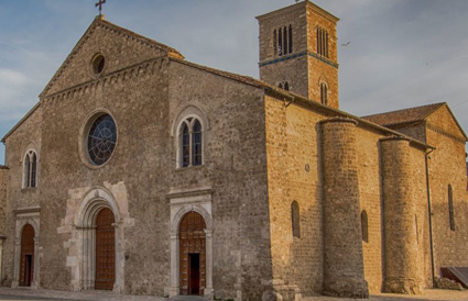 Chiesa di San Francesco. Prenotare un Bed and breakfast a Terni